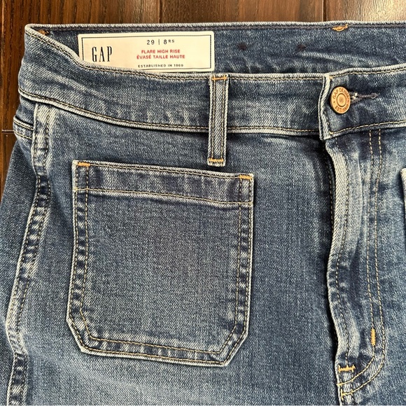 GAP Flare High Rise Blue Denim Jeans with Two Front Pockets -Medium Wash Size 29 - Picture 6 of 16